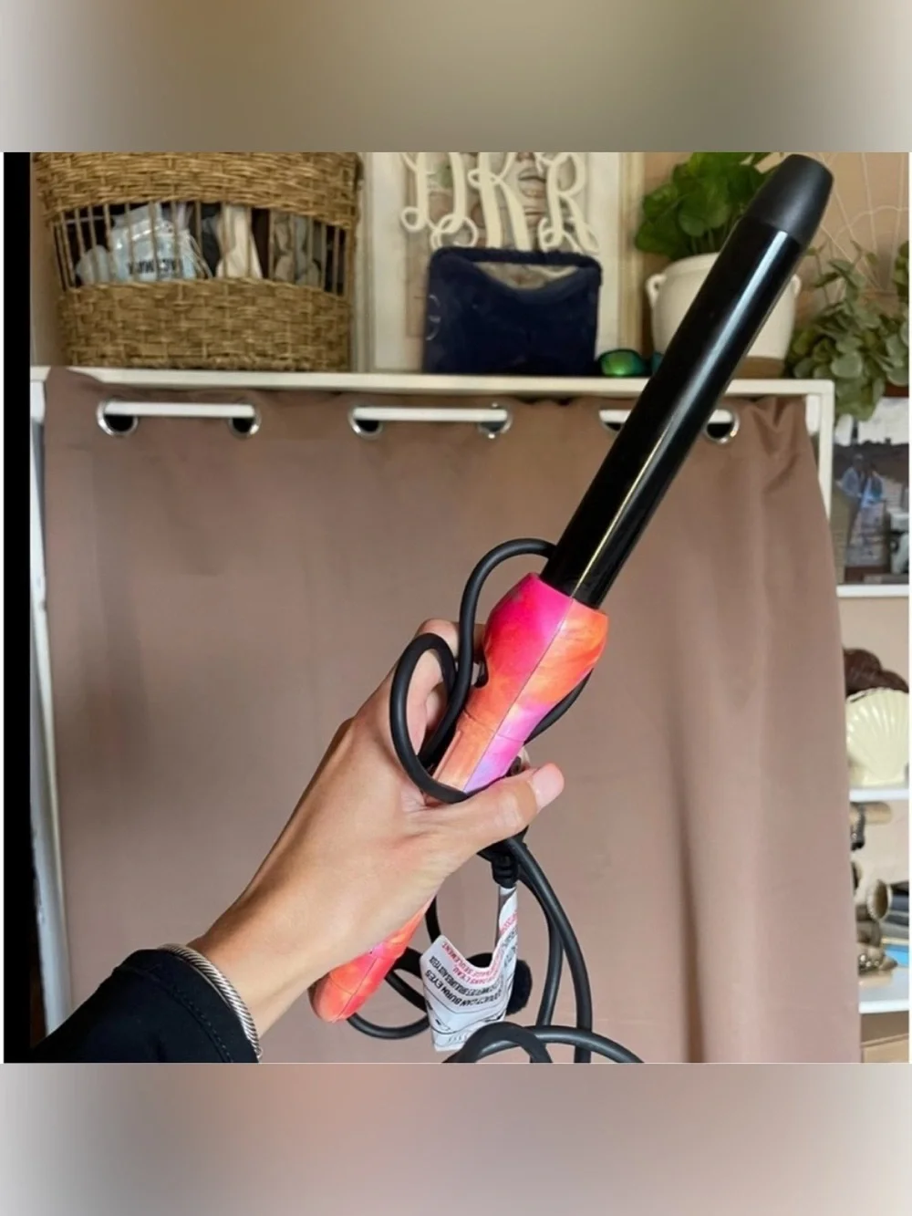 Eva hair NYC curling iron like new condition
